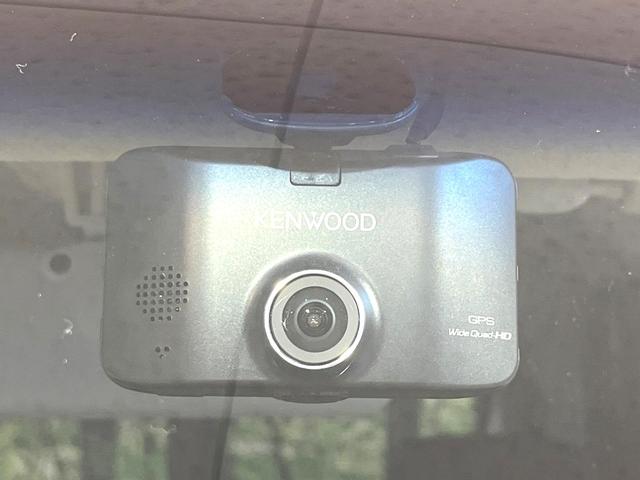 フレアワゴンカスタムスタイル ＸＴ　ターボ　ＳＤナビ　両側電動スライドドア　スマートキー　ドラレコ　ロールサンシェード　禁煙　Ｂｌｕｅｔｏｏｔｈ　アイドリングストップ　ＨＩＤヘッドライト　電動格納ミラー　オートエアコン　ベンチシート（6枚目）