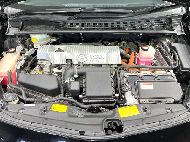 プリウス S 純正ナビ バックカメラ ドラレコ ETC 禁煙車 スマートキー HIDヘッド ETC オートライト オートエアコン ステアリングスイッチ CD DVD再生 フルセグ ドアバイザー(18枚目)
