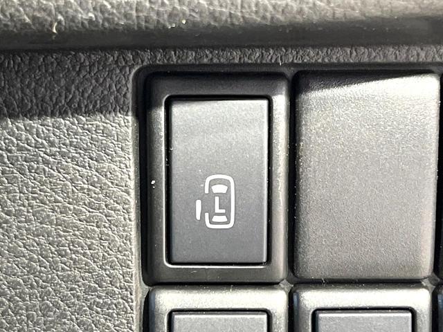 スペーシアカスタム GS SDナナビ バックカメラ 電動スライドドア 衝突軽減ブレーキ アイドリングストップ 禁煙 HIDヘッドライト シートヒーター ロールサンシェード ステアリングスイッチ ETC スマートキー(5枚目)