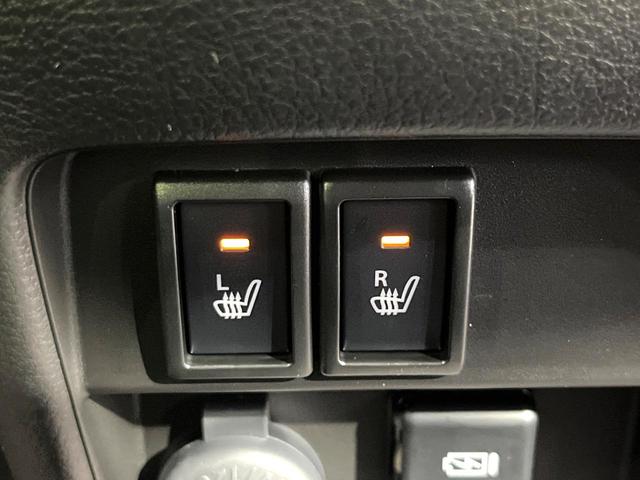 ハスラー タフワイルド　届出済未使用車　衝突被害軽減システム　コーナーセンサー　前席シートヒーター　アダプティブクルーズコントロール　禁煙　ＵＳＢソケット　革巻ステアリング　純正１５インチＡＷ　ＬＥＤヘッド　電動格納ミラー（5枚目）