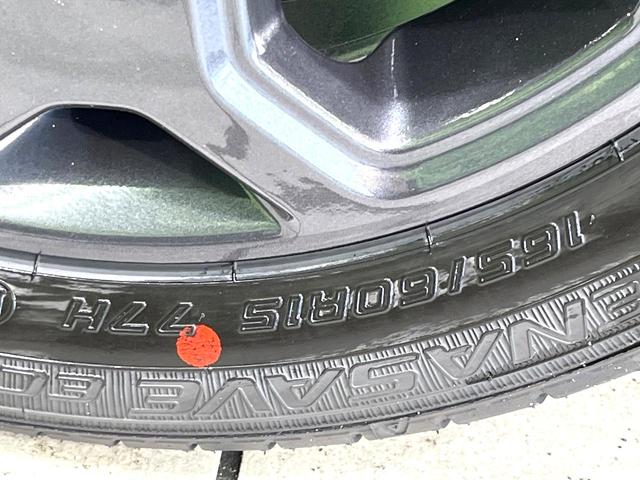 ハスラー タフワイルド　届出済未使用車　衝突被害軽減システム　コーナーセンサー　前席シートヒーター　アダプティブクルーズコントロール　禁煙　ＵＳＢソケット　革巻ステアリング　純正１５インチＡＷ　ＬＥＤヘッド　電動格納ミラー（47枚目）