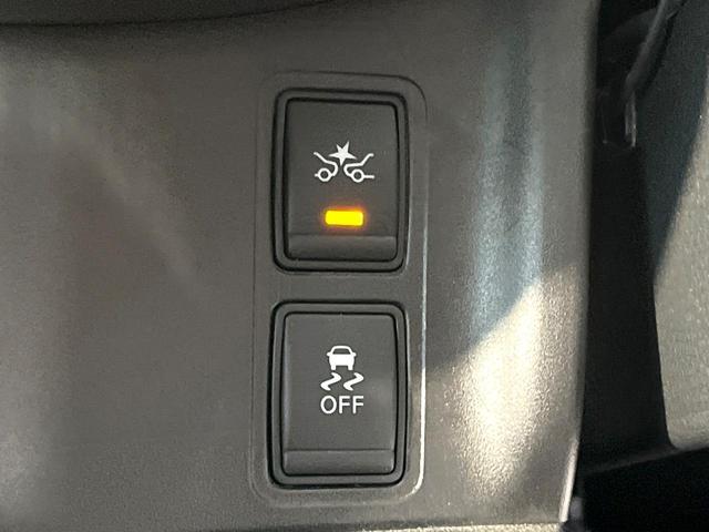 セレナ ハイウェイスター　プロパイロットエディション　フリップダウンモニター　純正ナビ　バックカメラ　Ｂｌｕｅｔｏｏｔｈ　両側電動スライドドア　プロパイロット　ドラレコ２ｃｈ　ステアリングスイッチ　ロールサンシェード　アイドリングストップ（31枚目）