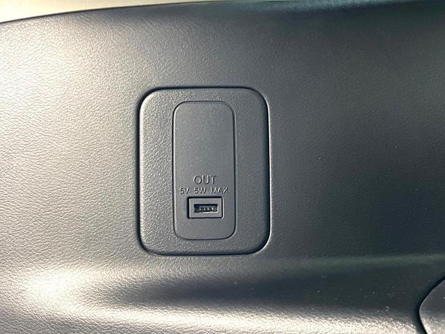 セレナ ハイウェイスター　プロパイロットエディション　フリップダウンモニター　純正ナビ　バックカメラ　Ｂｌｕｅｔｏｏｔｈ　両側電動スライドドア　プロパイロット　ドラレコ２ｃｈ　ステアリングスイッチ　ロールサンシェード　アイドリングストップ（35枚目）