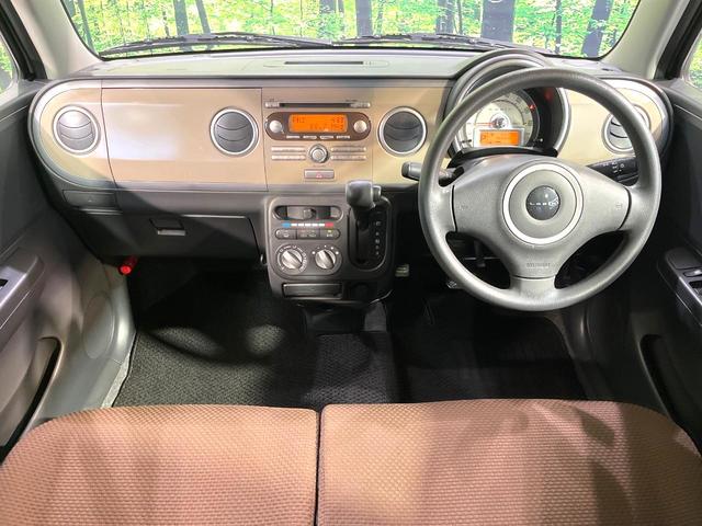 アルトラパン G スマートキー ETC アームレスト 純正オーディオ エアコン ベンチシート 禁煙 純正ステアリング 14インチAW パワーウインドウ イモビライザー プライバシーガラス シルバーインサイドドアハンドル(2枚目)