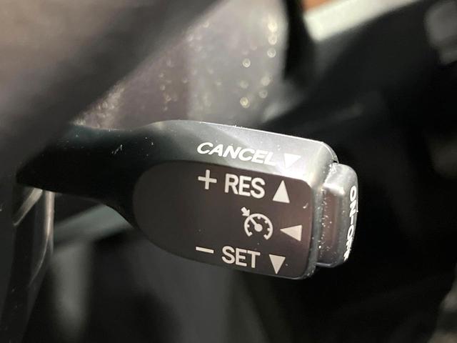 エスクァイア ハイブリッドGi フリップダウンモニター 純正9型ナビ バックカメラ Bluetooth 両側電動スライドドア シートヒーター リアオートエアコン クルーズコントロール フルセグ ビルトインETC ドラレコ(8枚目)