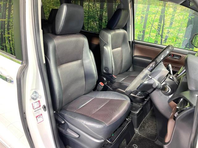 エスクァイア ハイブリッドGi フリップダウンモニター 純正9型ナビ バックカメラ Bluetooth 両側電動スライドドア シートヒーター リアオートエアコン クルーズコントロール フルセグ ビルトインETC ドラレコ(9枚目)