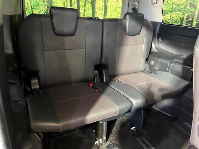 エスクァイア ハイブリッドGi フリップダウンモニター 純正9型ナビ バックカメラ Bluetooth 両側電動スライドドア シートヒーター リアオートエアコン クルーズコントロール フルセグ ビルトインETC ドラレコ(11枚目)