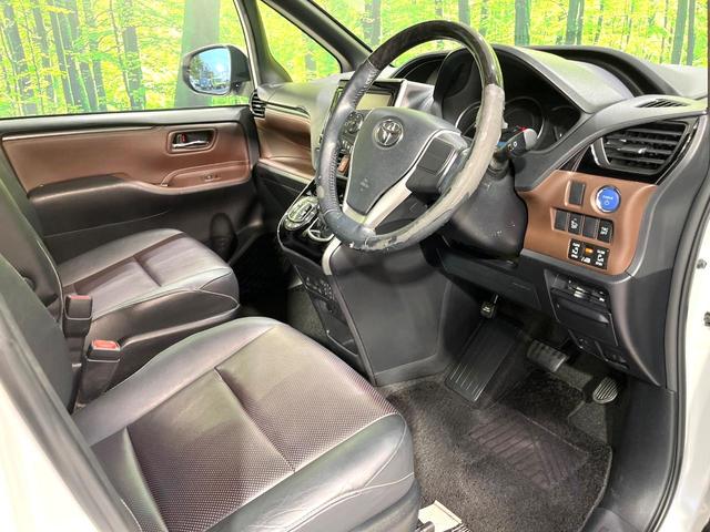 エスクァイア ハイブリッドGi フリップダウンモニター 純正9型ナビ バックカメラ Bluetooth 両側電動スライドドア シートヒーター リアオートエアコン クルーズコントロール フルセグ ビルトインETC ドラレコ(39枚目)