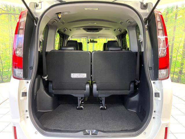 エスクァイア ハイブリッドGi フリップダウンモニター 純正9型ナビ バックカメラ Bluetooth 両側電動スライドドア シートヒーター リアオートエアコン クルーズコントロール フルセグ ビルトインETC ドラレコ(43枚目)