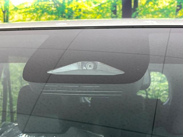 シエンタ ハイブリッドX 登録済未使用車 電動スライドドア 衝突被害軽減システム レーダークルーズ コーナーセンサー スマートキー プッシュスタート LEDヘッド オートハイビーム オートライト オートエアコン(5枚目)
