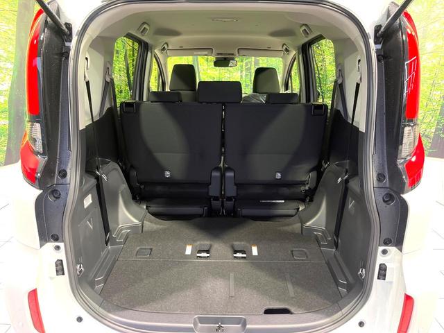 シエンタ ハイブリッドX 登録済未使用車 電動スライドドア 衝突被害軽減システム レーダークルーズ コーナーセンサー スマートキー プッシュスタート LEDヘッド オートハイビーム オートライト オートエアコン(17枚目)