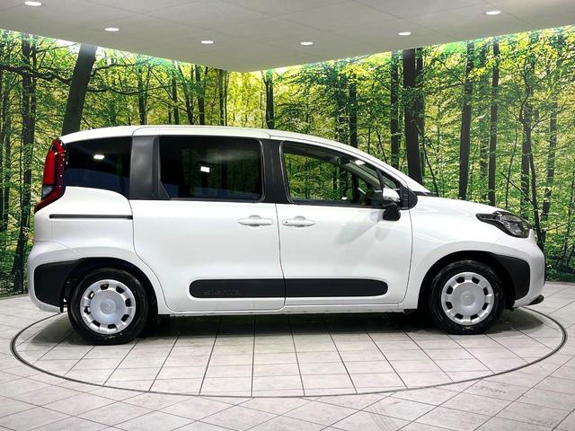 シエンタ ハイブリッドX 登録済未使用車 電動スライドドア 衝突被害軽減システム レーダークルーズ コーナーセンサー スマートキー プッシュスタート LEDヘッド オートハイビーム オートライト オートエアコン(45枚目)