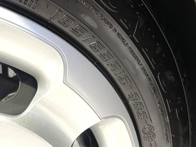 シエンタ ハイブリッドX 登録済未使用車 電動スライドドア 衝突被害軽減システム レーダークルーズ コーナーセンサー スマートキー プッシュスタート LEDヘッド オートハイビーム オートライト オートエアコン(50枚目)