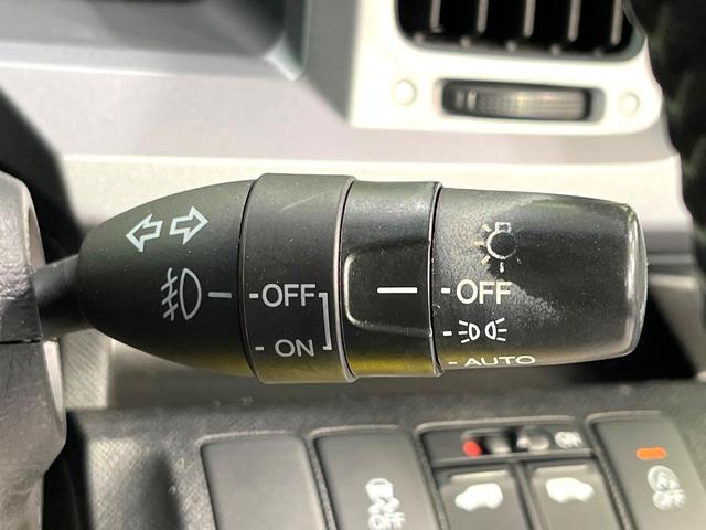 ステップワゴンスパーダ Z クールスピリット 純正ナビ フリップダウンモニター バックカメラ 両側電動スライドドア クルーズコントロール 禁煙 ハーフレザーシート HIDヘッドライト Bluetooth ドラレコ2ch スマートキー ETC(40枚目)