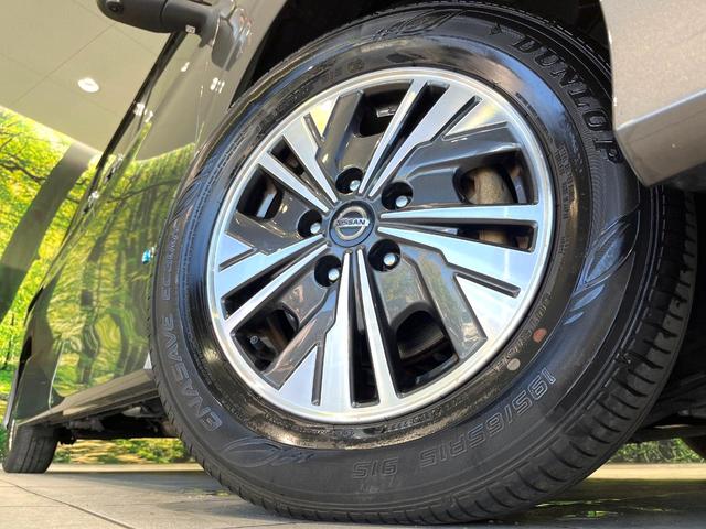 セレナ ｅ－パワー　ハイウェイスターＶ　純正１０型ナビ　フリップダウンモニター　全周囲カメラ　ハンズフリー機能付パワースライドドア　プロパイロット　デジタルインナーミラー　禁煙　ＬＥＤヘッドライト　ドラレコ　リアオートエアコン　ステリモ（14枚目）