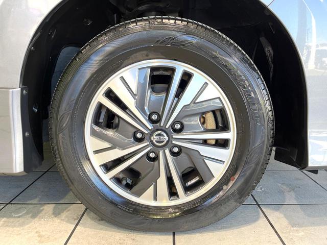 セレナ ｅ－パワー　ハイウェイスターＶ　純正１０型ナビ　フリップダウンモニター　全周囲カメラ　ハンズフリー機能付パワースライドドア　プロパイロット　デジタルインナーミラー　禁煙　ＬＥＤヘッドライト　ドラレコ　リアオートエアコン　ステリモ（69枚目）