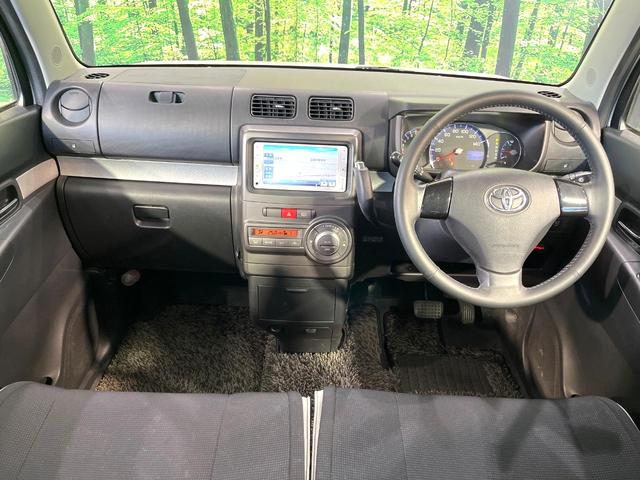 ピクシススペース カスタム　Ｇ　純正ナビ　スマートキー　アイドリングストップ　オートエアコン　ＥＴＣ　Ｂｌｕｅｔｏｏｔｈ　禁煙　ベンチシート　純正革巻ステアリング　ＨＩＤヘッドライト　フォグライト　純正１４インチＡＷ（2枚目）