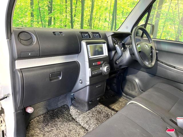 ピクシススペース カスタム　Ｇ　純正ナビ　スマートキー　アイドリングストップ　オートエアコン　ＥＴＣ　Ｂｌｕｅｔｏｏｔｈ　禁煙　ベンチシート　純正革巻ステアリング　ＨＩＤヘッドライト　フォグライト　純正１４インチＡＷ（38枚目）