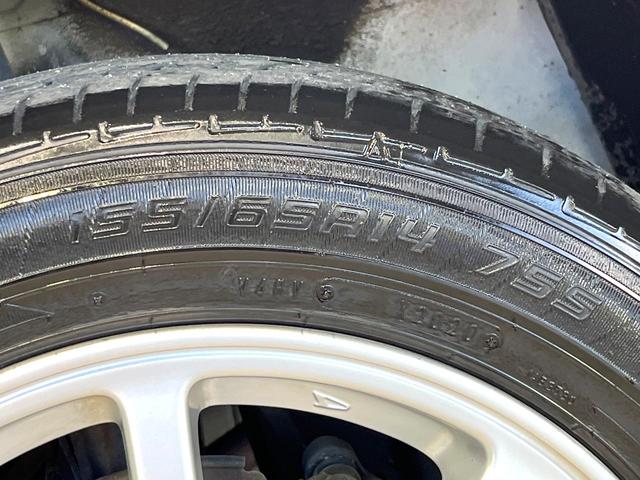 ピクシススペース カスタム　Ｇ　純正ナビ　スマートキー　アイドリングストップ　オートエアコン　ＥＴＣ　Ｂｌｕｅｔｏｏｔｈ　禁煙　ベンチシート　純正革巻ステアリング　ＨＩＤヘッドライト　フォグライト　純正１４インチＡＷ（54枚目）