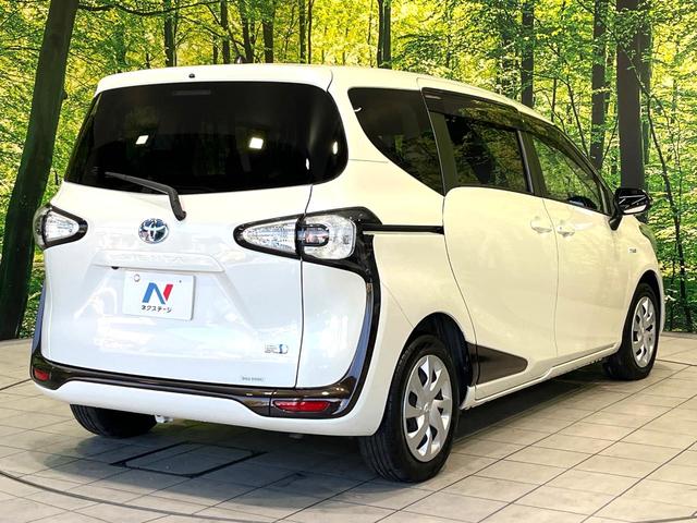 ☆全国のネクステージからお取り寄せが可能※！遠方の店舗に展示してあるクルマが気になる場合も、最寄りの店舗でご覧いただくことが可能です！是非私たちに要望をお聞かせください！※別途費用