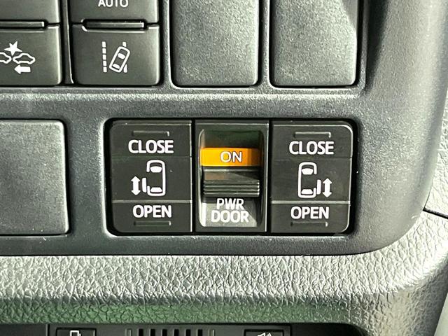 ヴォクシー ＺＳ　煌ＩＩ　純正１０型ナビ　バックカメラ　両側電動スライドドア　セーフティセンス　クルーズコントロール　禁煙　オートハイビーム　ＬＥＤヘッドライト　ドラレコ　ＥＴＣ　ＵＳＢソケット　リアオートエアコン（5枚目）