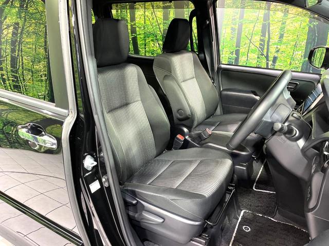 ヴォクシー ＺＳ　煌ＩＩ　純正１０型ナビ　バックカメラ　両側電動スライドドア　セーフティセンス　クルーズコントロール　禁煙　オートハイビーム　ＬＥＤヘッドライト　ドラレコ　ＥＴＣ　ＵＳＢソケット　リアオートエアコン（9枚目）