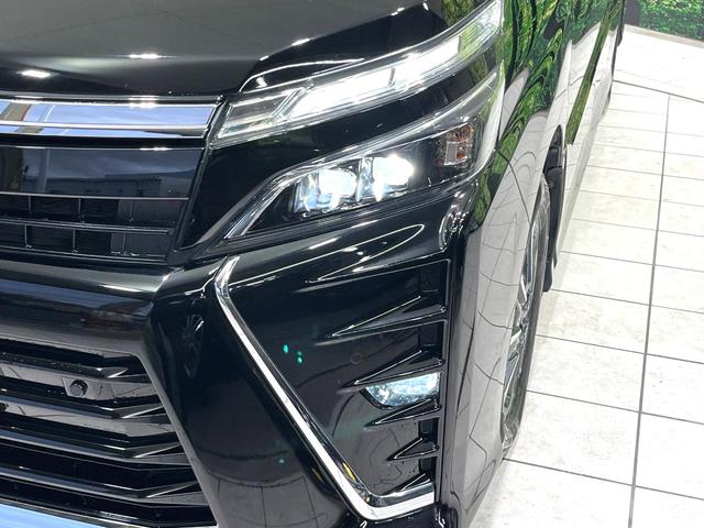 ヴォクシー ＺＳ　煌ＩＩ　純正１０型ナビ　バックカメラ　両側電動スライドドア　セーフティセンス　クルーズコントロール　禁煙　オートハイビーム　ＬＥＤヘッドライト　ドラレコ　ＥＴＣ　ＵＳＢソケット　リアオートエアコン（12枚目）