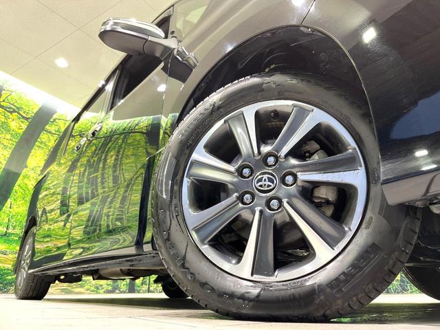 ヴォクシー ＺＳ　煌ＩＩ　純正１０型ナビ　バックカメラ　両側電動スライドドア　セーフティセンス　クルーズコントロール　禁煙　オートハイビーム　ＬＥＤヘッドライト　ドラレコ　ＥＴＣ　ＵＳＢソケット　リアオートエアコン（13枚目）