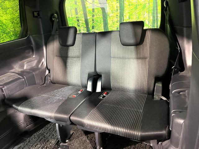 ヴォクシー ＺＳ　煌ＩＩ　純正１０型ナビ　バックカメラ　両側電動スライドドア　セーフティセンス　クルーズコントロール　禁煙　オートハイビーム　ＬＥＤヘッドライト　ドラレコ　ＥＴＣ　ＵＳＢソケット　リアオートエアコン（46枚目）