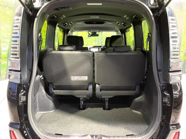 ヴォクシー ＺＳ　煌ＩＩ　純正１０型ナビ　バックカメラ　両側電動スライドドア　セーフティセンス　クルーズコントロール　禁煙　オートハイビーム　ＬＥＤヘッドライト　ドラレコ　ＥＴＣ　ＵＳＢソケット　リアオートエアコン（48枚目）