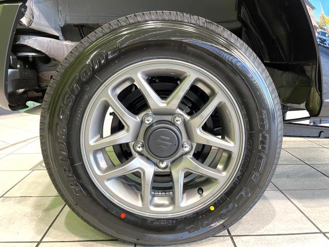 ジムニー ＸＣ　届出済未使用車　セーフティサポート　クルーズコントロール　リアコーナーセンサー　前席シートヒーター　スマートキー　オートエアコン　禁煙　革巻ステアリング　ＬＥＤヘッドライト　トラクションコントロール（41枚目）