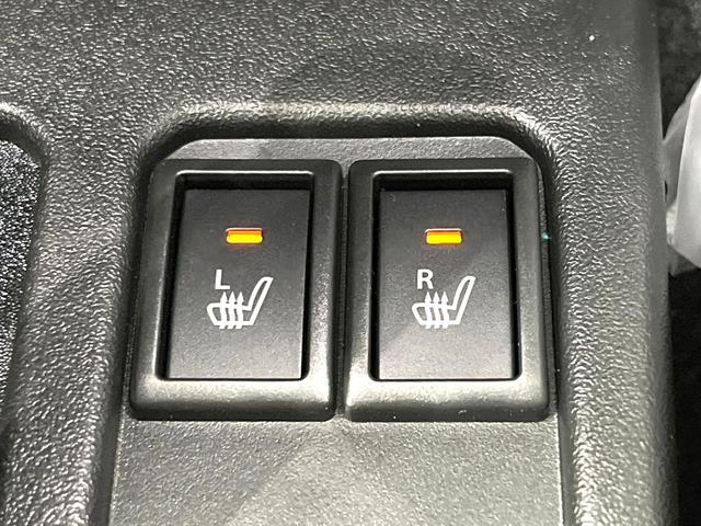 ジムニー ＸＣ　届出済未使用車　スズキセーフティサポート　クルコン　シートヒーター　クリアランスソナー　オートマチックハイビーム　オートエアコン　ＬＥＤヘッドライト　純正１６インチＡＷ　スマートキー　革巻ステアリング（5枚目）