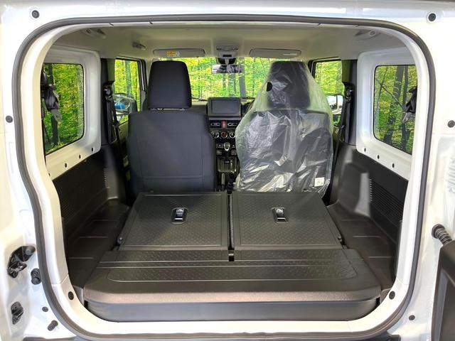ジムニー ＸＣ　届出済未使用車　スズキセーフティサポート　クルコン　シートヒーター　クリアランスソナー　オートマチックハイビーム　オートエアコン　ＬＥＤヘッドライト　純正１６インチＡＷ　スマートキー　革巻ステアリング（11枚目）