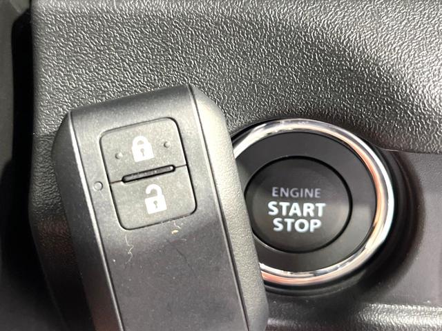 ジムニー ＸＣ　届出済未使用車　スズキセーフティサポート　クルコン　シートヒーター　クリアランスソナー　オートマチックハイビーム　オートエアコン　ＬＥＤヘッドライト　純正１６インチＡＷ　スマートキー　革巻ステアリング（25枚目）