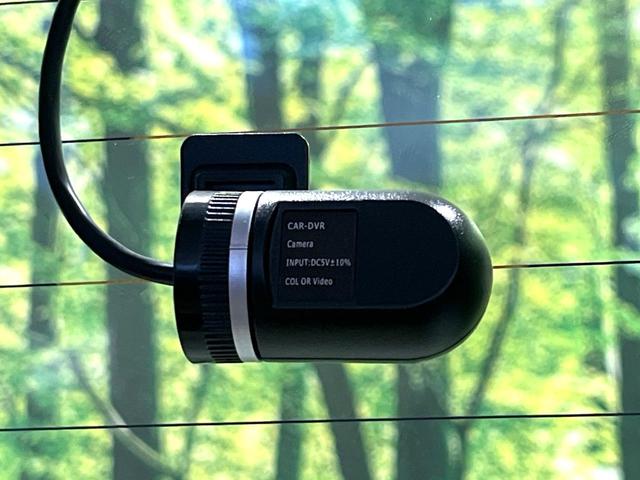 N-BOX Gホンダセンシング SDナビ バックカメラ ホンダセンシング アダプティクルーズ Bluetooth ドラレコ スマートキー LEDヘッド ETC オートライト オートエアコン CD DVD再生 ドアバイザー 禁煙車(24枚目)