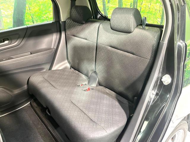 Ｎ－ＷＧＮカスタム Ｇ　メモリーナビ　Ｂｌｕｅｔｏｏｔｈ　フルセグ　ＨＩＤヘッドライト　スマートキー　オートエアコン　オートライト　アイドリングストップ　アームレスト　電動格納ミラー　プライバシーガラス　禁煙車　ドアバイザー（41枚目）