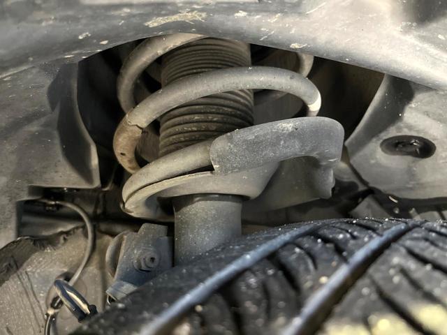 プレマシー ２０Ｓ－スカイアクティブ　純正ナビ　両側電動スライドドア　バックカメラ　ドラレコ　ＨＩＤヘッド　ＥＴＣ　純正１５アルミ　オートライト　オートエアコン　Ｂｌｕｅｔｏｏｔｈ　ＣＤ　ＤＶＤ再生　フルセグ　パドルシフト（20枚目）