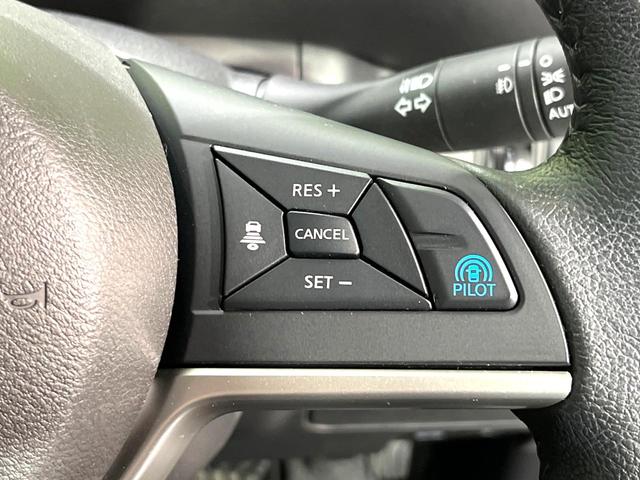 セレナ ハイウェイスター　フリップダウンモニター　純正ナビ　全周囲カメラ　両側電動スライドドア　エマージェンシーブレーキ　プロパイロット　ＥＴＣ　ドラレコ　リアオートエアコン　クリアランスソナー　スマートキー　オートライト（8枚目）