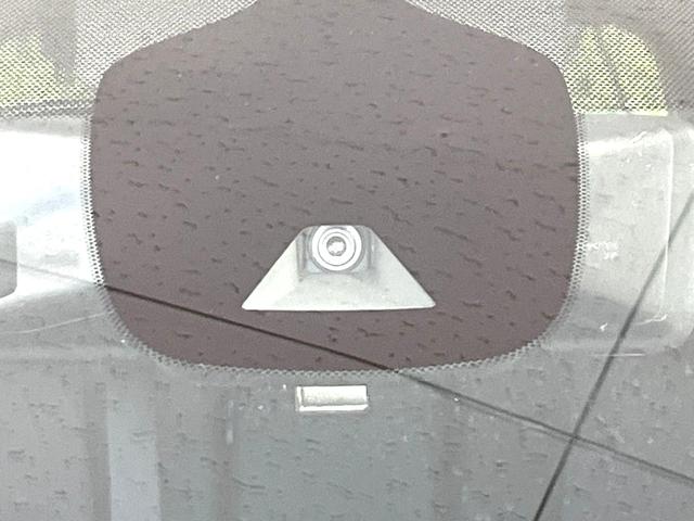 セレナ ハイウェイスター　ＶセレクションＩＩ　純正９型ナビ　フリップダウンモニター　全周囲カメラ　ハンズフリー機能付パワースライドドア　プロパイロット　禁煙　ＬＥＤヘッドライト　デジタルインナーミラー　リアオートエアコン　Ｂｌｕｅｔｏｏｔｈ（26枚目）