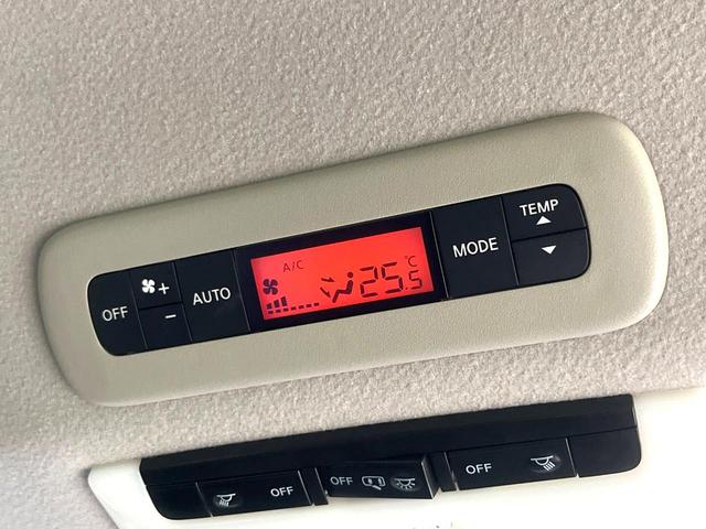 セレナ ハイウェイスター　ＶセレクションＩＩ　純正９型ナビ　フリップダウンモニター　全周囲カメラ　ハンズフリー機能付パワースライドドア　プロパイロット　禁煙　ＬＥＤヘッドライト　デジタルインナーミラー　リアオートエアコン　Ｂｌｕｅｔｏｏｔｈ（29枚目）