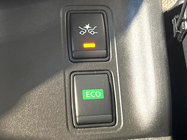 セレナ ハイウェイスター　ＶセレクションＩＩ　純正９型ナビ　フリップダウンモニター　全周囲カメラ　ハンズフリー機能付パワースライドドア　プロパイロット　禁煙　ＬＥＤヘッドライト　デジタルインナーミラー　リアオートエアコン　Ｂｌｕｅｔｏｏｔｈ（34枚目）