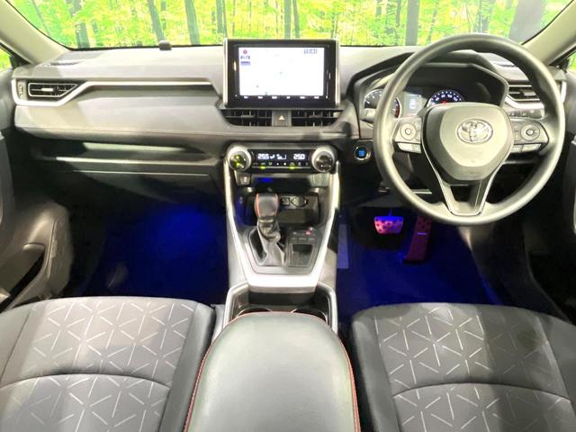 ＲＡＶ４ Ｘ　純正９型ナビ　バックカメラ　レーダークルーズコントロール　ブラインドスポットモニター　ＥＴＣ　禁煙　ステアリングスイッチ　ＬＥＤヘッドライト　１８インチＡＷ　ＨＤＭＩ　オートブレーキホールド（2枚目）