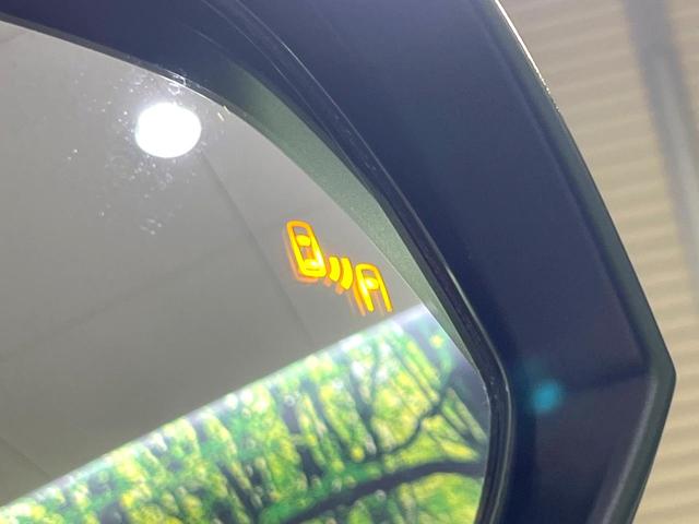 ＲＡＶ４ Ｘ　純正９型ナビ　バックカメラ　レーダークルーズコントロール　ブラインドスポットモニター　ＥＴＣ　禁煙　ステアリングスイッチ　ＬＥＤヘッドライト　１８インチＡＷ　ＨＤＭＩ　オートブレーキホールド（6枚目）