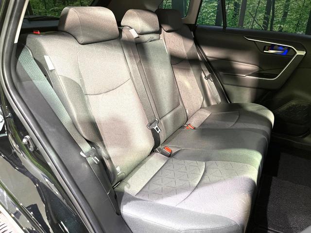 ＲＡＶ４ Ｘ　純正９型ナビ　バックカメラ　レーダークルーズコントロール　ブラインドスポットモニター　ＥＴＣ　禁煙　ステアリングスイッチ　ＬＥＤヘッドライト　１８インチＡＷ　ＨＤＭＩ　オートブレーキホールド（9枚目）
