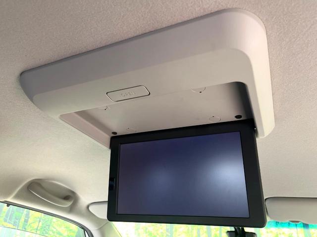 セレナ ハイウェイスター　Ｖセレクション＋セーフティ　ＳＨＶ　純正ナビ　フリップダウンモニター　全周囲カメラ　両側電動スライドドア　エマージェンシーブレーキ　禁煙　クルーズコントロール　ＬＥＤヘッドライト　革巻ステアリング　リアオートエアコン　ロールサンシェード（4枚目）