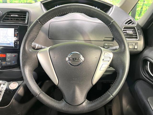 セレナ ハイウェイスター　Ｖセレクション＋セーフティ　ＳＨＶ　純正ナビ　フリップダウンモニター　全周囲カメラ　両側電動スライドドア　エマージェンシーブレーキ　禁煙　クルーズコントロール　ＬＥＤヘッドライト　革巻ステアリング　リアオートエアコン　ロールサンシェード（12枚目）