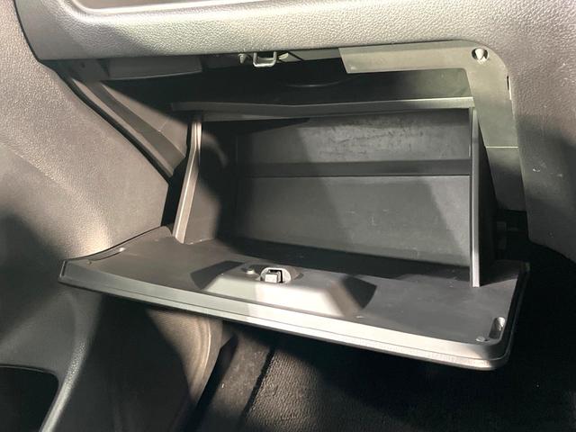 セレナ ハイウェイスター　Ｖセレクション＋セーフティ　ＳＨＶ　純正ナビ　フリップダウンモニター　全周囲カメラ　両側電動スライドドア　エマージェンシーブレーキ　禁煙　クルーズコントロール　ＬＥＤヘッドライト　革巻ステアリング　リアオートエアコン　ロールサンシェード（38枚目）