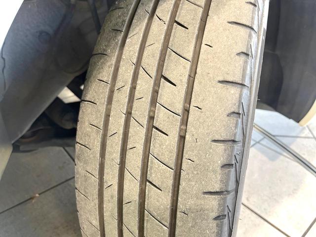 セレナ ハイウェイスター　Ｖセレクション＋セーフティ　ＳＨＶ　純正ナビ　フリップダウンモニター　全周囲カメラ　両側電動スライドドア　エマージェンシーブレーキ　禁煙　クルーズコントロール　ＬＥＤヘッドライト　革巻ステアリング　リアオートエアコン　ロールサンシェード（55枚目）