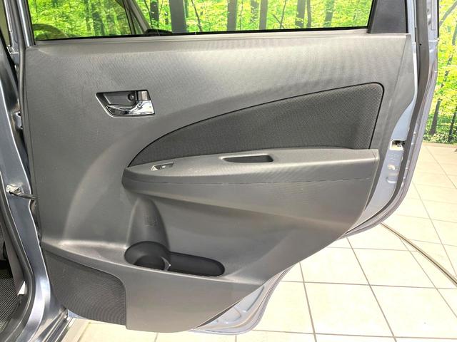 ムーヴ カスタム　Ｘ　ＳＡ　純正ナビ　バックカメラ　衝突軽減システム　地デジ　ＣＤ　オートエアコン　キーフリーシステム　アームレスト　電動格納ミラー　アイドリングストップ　プライバシーガラス　ワンオーナー　記録簿（32枚目）