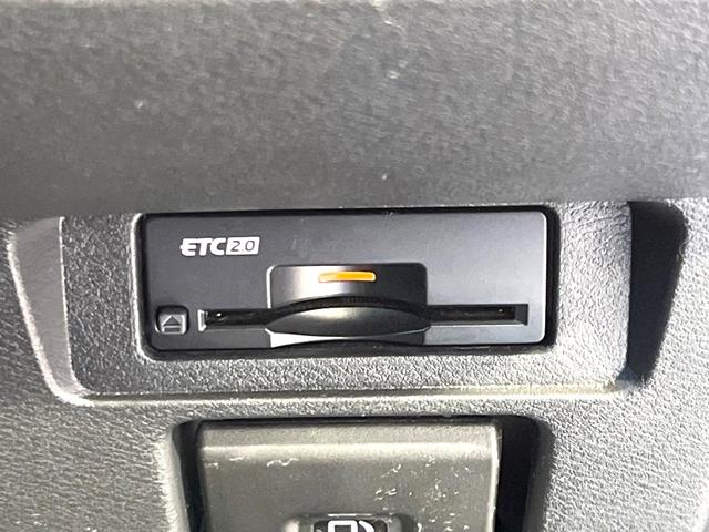 ノート Ｘ　メーカー９インチナビ　全周囲カメラ　衝突被害軽減　プロパイロット　禁煙車　ドラレコ　コーナーセンサー　スマートキー　ＬＥＤヘッド　ＥＴＣ２．０　オートハイビーム　合皮レザーシート　オートエアコン（6枚目）